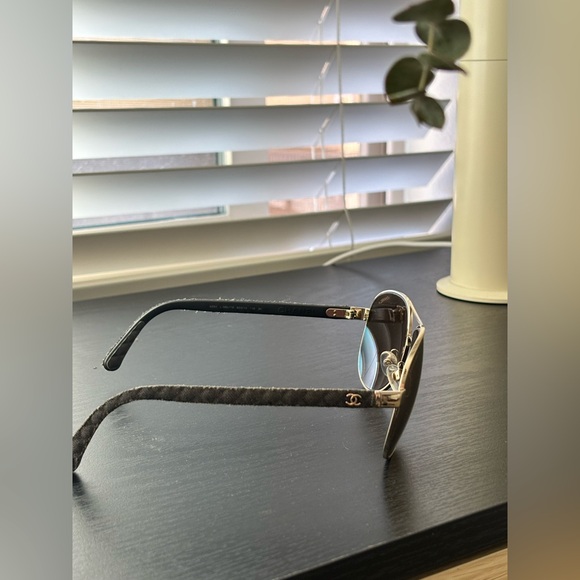 CHANEL Interlocking CC Logo Aviator Sunglasses (Women’s) - Gold - Picture 14 of 16